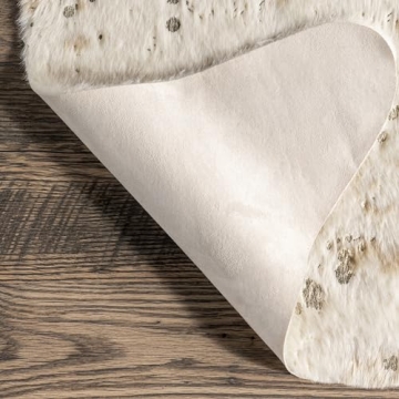 Shop nuLOOM Iraida 6x8 Shaped Cowhide Area Rug