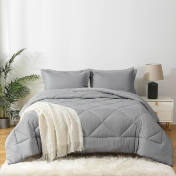JOLLYVOGUE Queen Comforter Set, Reversible Light Grey Bed in a Bag Bedding Set for All Seasons, 3 Pieces Bed Set with 1 Comforter and 2 Pillow Shams