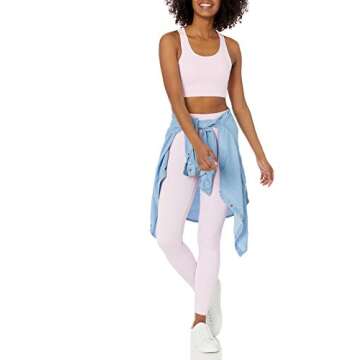 Amazon Essentials Women's Sports Bra with Medium Support, Active Sculpt, Racerback, Pale Pink, Medium