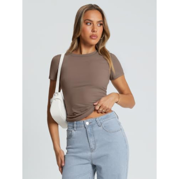 Trendy Queen Women's Slim Fit Crop Tee Summer Fashion