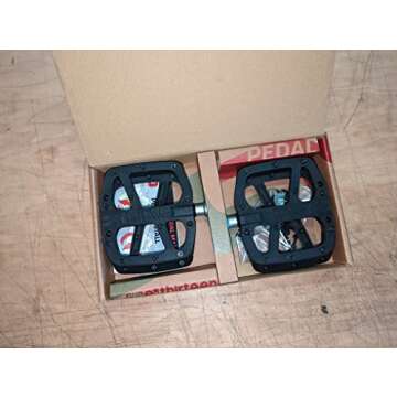 e*thirteen Components Base Flat Pedals - Maximum Grip for Commuting and Downhill Adventures