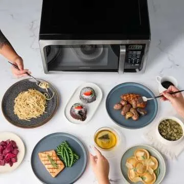 Farberware Classic Microwave 0.9 Cu. Ft, 900-Watt Power