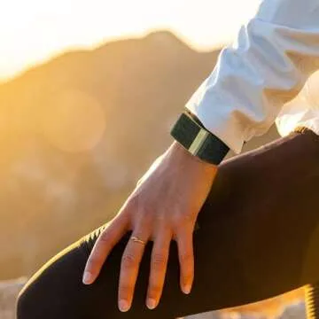 WHOOP Luxe Band 4.0 - Ultimate Comfort & Style