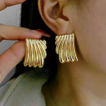 Gold Statement Earrings for Women Trendy Chunky Gold Square Earrings Textured Stud Earrings for Women Lightweight Big Shell Wings Drop Earrings for Her (square-gold)