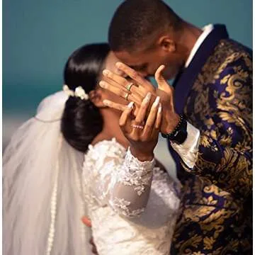 YOOESTORES82 2PCS Colorful Heart Ring Gold Band Rings Set for Women Couple Cute Love Heart Plain Stackable Finger Rings Wedding Preppy Jewelry Gift