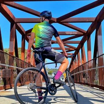 Men's Cycling Jersey Set with Pockets and Padding