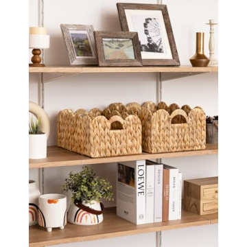 Elegant Scalloped Edge Wicker Baskets for Stylish Storage