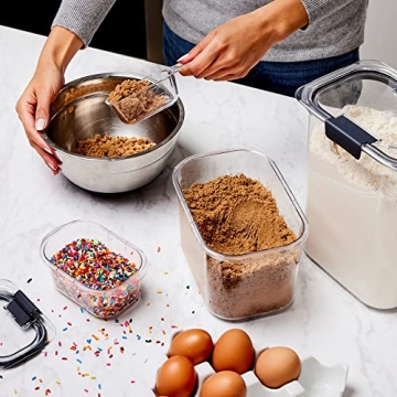 Rubbermaid Brilliance Airtight Food Storage Containers Set