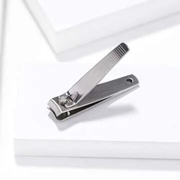 Tweezerman Fingernail Clipper for Women and Men Stainless Steel