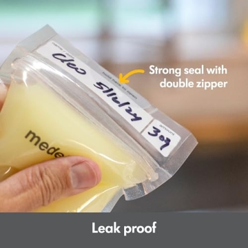 Medela Breastmilk Storage Bags, 200 Count for Easy Breastfeeding