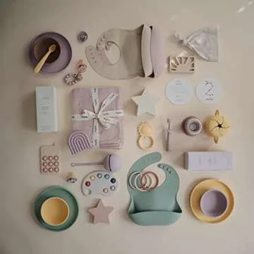 mushie Classic Silicone Suction Plate | BPA-Free Non-Slip Design (Dried Thyme)