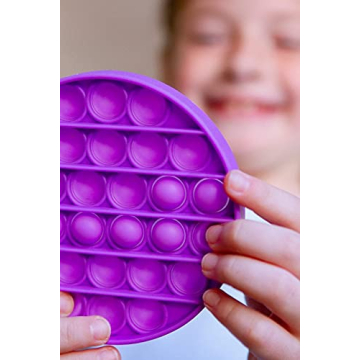 FoxMind Last One Lost Logic Game - Fun for All Ages