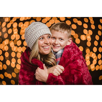 Chanasya Super Soft Mink Throw Blanket in Elegant Maroon