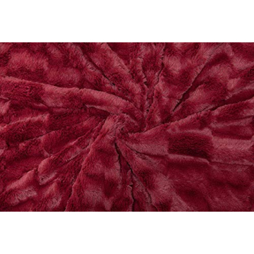 Chanasya Super Soft Mink Throw Blanket in Elegant Maroon