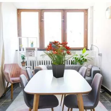 Luxsego Silk Artificial Flowers - Stunning Home Decor