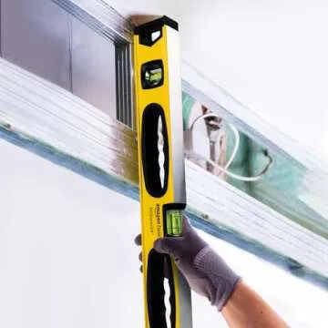 Amazon Basics 24-Inch Heavy Duty Shock Resistant Aluminum Alloy Magnetic Spirit Level, Black/Yellow