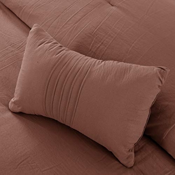 Elegant Down Alternative Comforter Set for Cozy Sleep