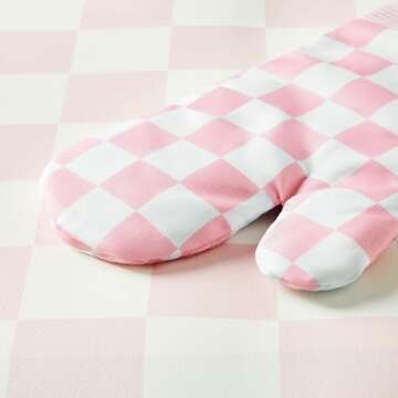 Ohocut Pink Checkered Oven Mitts Heat Resistant, Vintage Retro Checkerboard Cute Oven Mitts, Non-Slip Silicone Kitchen Oven Mitts Gloves 1 Pair 7''x13''