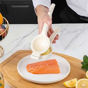 Rae Dunn Manual Citrus Press Juicer – Metal Lemon Juicer and Citrus Squeezer – Handheld Juicer for Lemons, Limes, Tangerines and More (White)