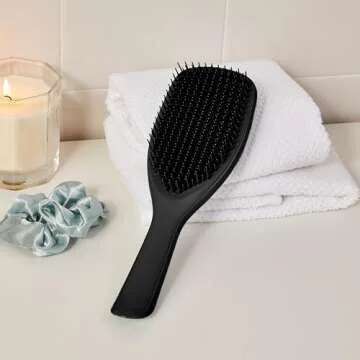 Tangle Teezer Large Ultimate Detangler Hairbrush for Wet & Dry Hair, Eliminates Knots & Reduces Breakage for Long, Thick, & Curly Hair Types, Black Gloss