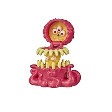 Hasbro Ghostbusters Fright Features Lucky Figure with Interactive Ghost Figure and Accessory, Toys for Kids Ages 4 and Up, Great Gift for Kids