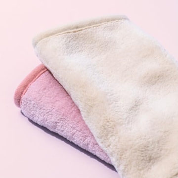 ERASE YOUR FACE Makeup Remover Cloths for All Skin Types