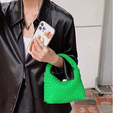 Small Hand Woven Handbags for Women Shoulder Crossbody Bag Girls Purses Cassual Top Handle Bags Hobo Curved Tote Phone Bag (Green)