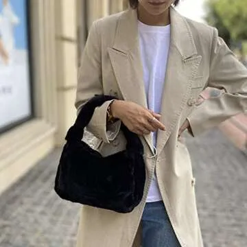 Trendy Fluffy Faux Fur Underarm Bag for Women