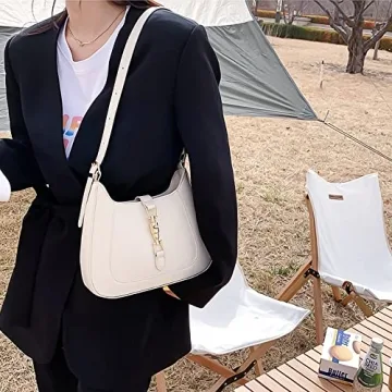 Elegant CARZA Shoulder Bag - Fashionable & Versatile Tote