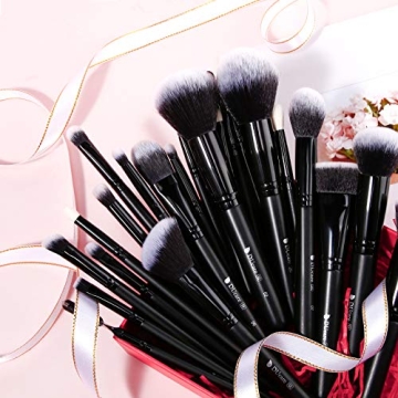 DUcare 27-Piece Premium Makeup Brush Set