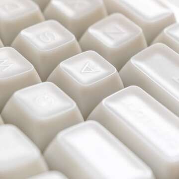Elegant REDQIN White Jade Keycaps for Ergonomic Keyboards