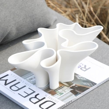 Elegant White Ceramic Vase for Home and Gifting