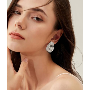 ENSKEFEN Irregular Hammered Silver Stud Earrings for Women