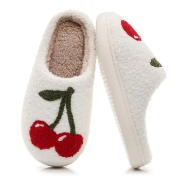 Menore Christmas Reindeer Slippers for Women and Men - Plush Warm Fuzzy House Slippers and Gifts