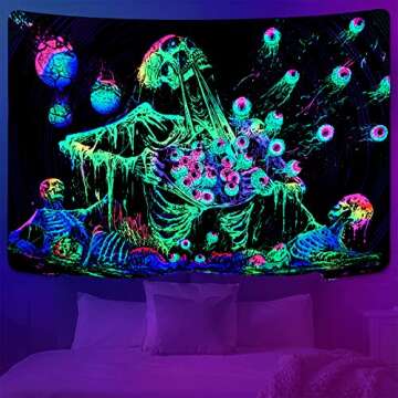 Krelymics Skull Tapestry - Glow in the Dark Decor