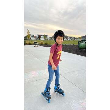 Inline Skates for Boys Girls, Outdoor Adjustable Roller Skates for Kids Youth Beginners with Full Illuminating Safe Durable Blue Size 5 6 7 8