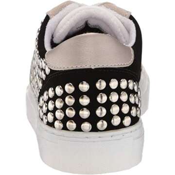 Stylish Steve Madden Women's Turner-s Sneakers with Stars