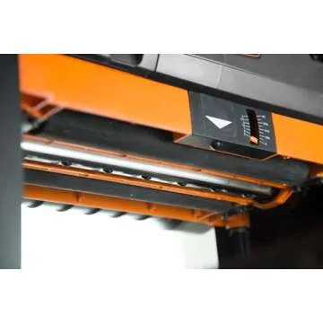 WEN PL1303 15-Amp 13-Inch Three-Blade Benchtop Thickness Planer , Black