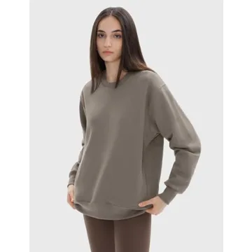 PUMIEY Oversized Women’s Crewneck Sweatshirt with Pockets