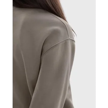 PUMIEY Oversized Women’s Crewneck Sweatshirt with Pockets