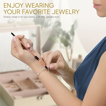 Mission Gallery Bracelet Helper Tool for Easy Jewelry Fastening