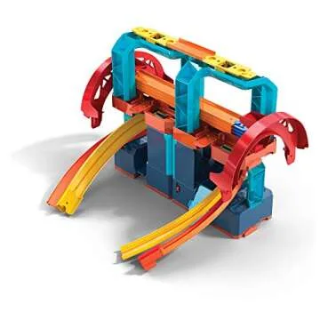 Hot Wheels Toy Car Track Set, Track Builder Unlimited Ultra Boost Kit Playset with Motorized Booster, 5 Configurations & 1:64 Scale Toy Vehicle