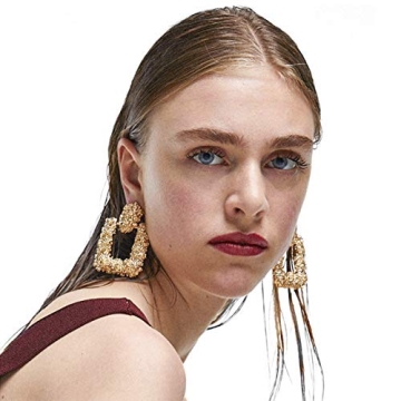 Elegant Gold Square Earrings for Fashionable Women