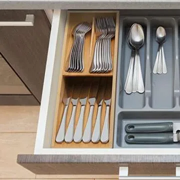 guiogc Bamboo Silverware Drawer Organizer, Kitchen Cutlery Tray,Utensil Holder for Spoons, Forks, Knives in Kitchen