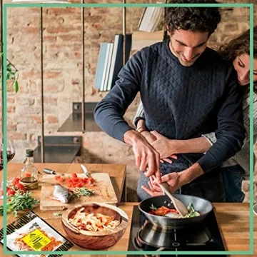 Li Hing Mui Strawberry Belts 14 Ounce - Chewy Delight