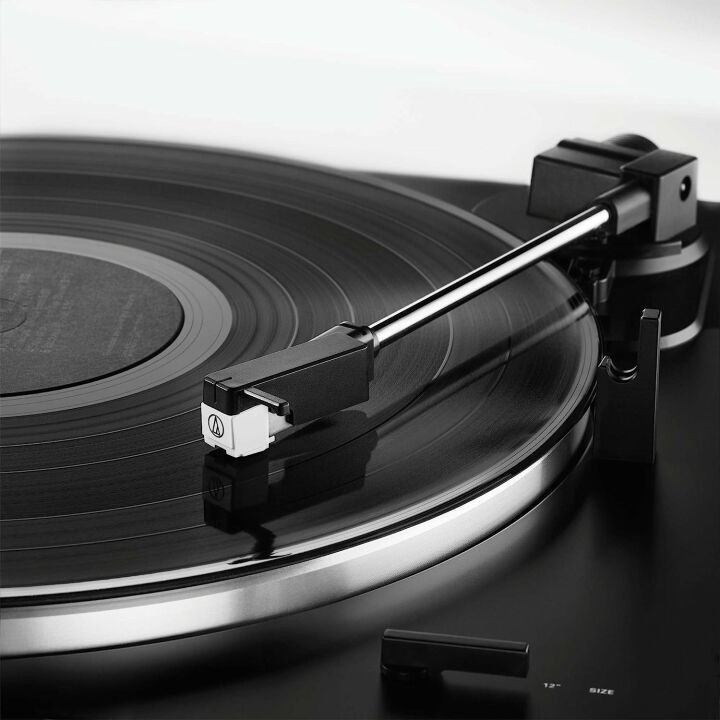 Audio-Technica Bluetooth Fully Automatic Turntable