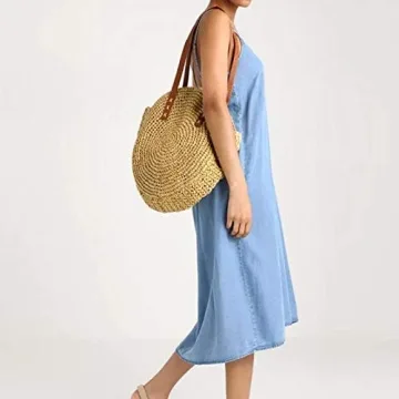 Stylish Donalworld Round Straw Pompom Shoulder Bag