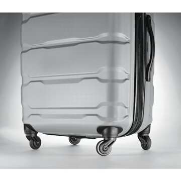 Samsonite Omni PC Hardside Expandable Luggage with Spinner Wheels, 3-Piece Set (20/24/28), Silver