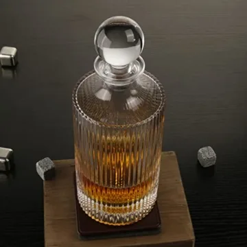 Elegant Lead-Free Crystal Decanter with Glass Stopper