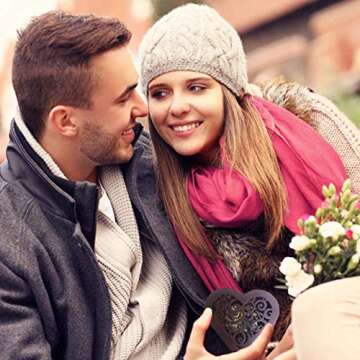 Pursuestar La Vie En Rose Music Box, Heart Shaped Vintage Hollow Out Wood Mechanism Wind Up Musical Box Gifts for Birthday Christmas Wedding Valentine's Day